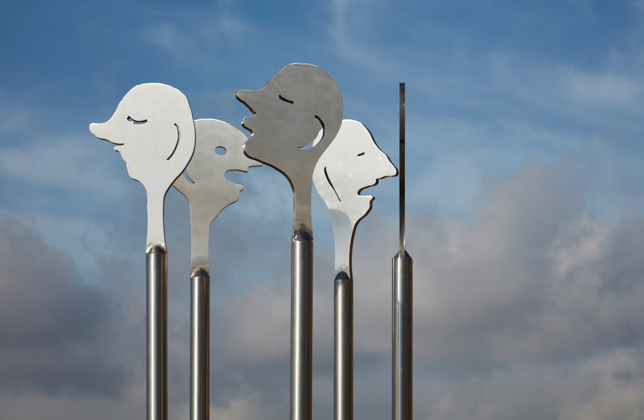 Bernd Moenikes Friendly heads